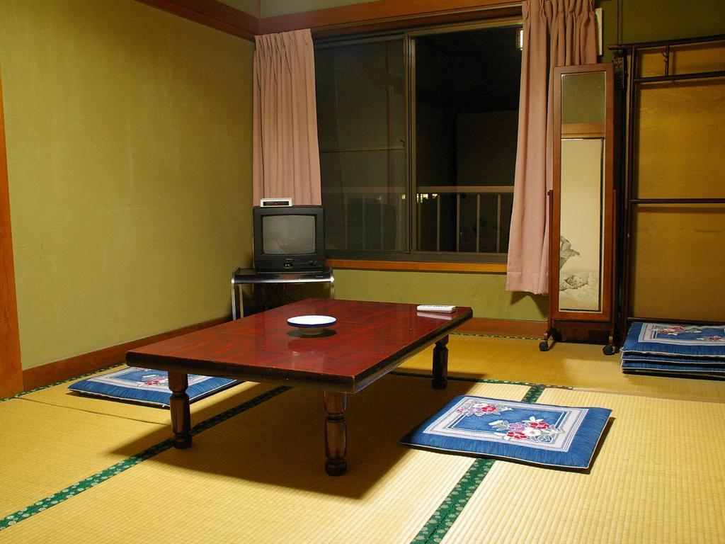 Nakasaya Hotel Kami  Kültér fotó
